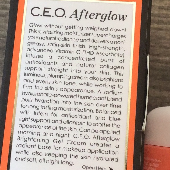 Sunday Riley CEO Afterglow Gel Cream - Picture 6 of 6
